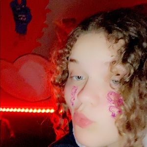 Meet your Posher, Paige